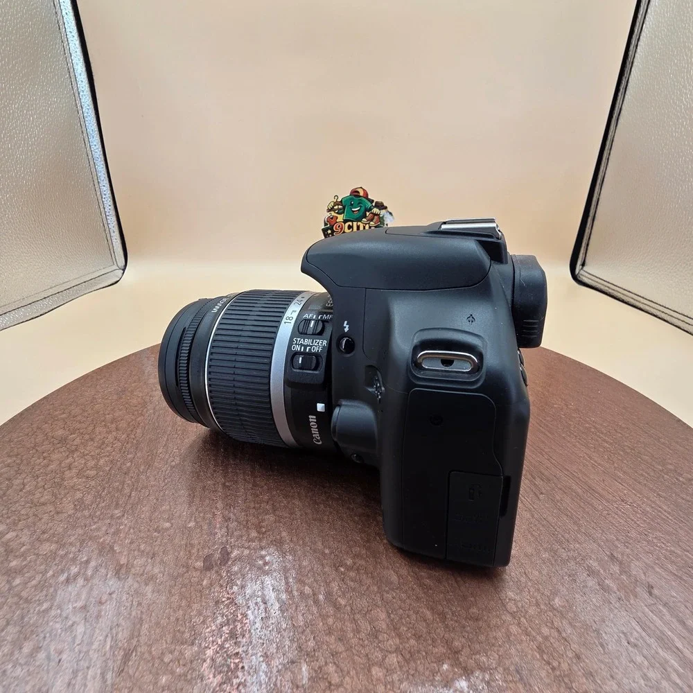 Canon EOS Rebel T1i 500D DSLR Camera with 18-55mm IS Lens Lowepro Bag Bundle